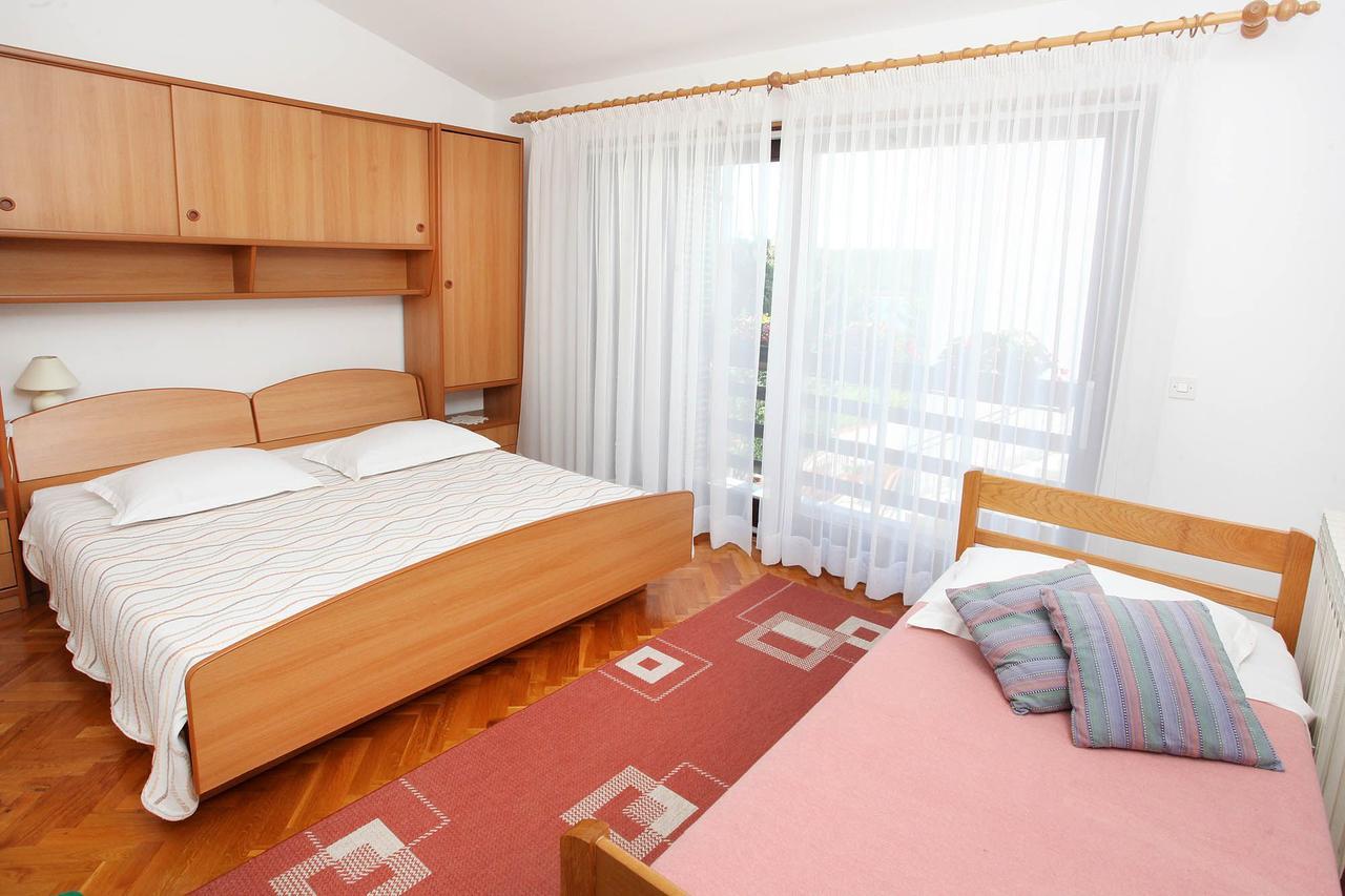 Apartments Patricia 班约勒 外观 照片